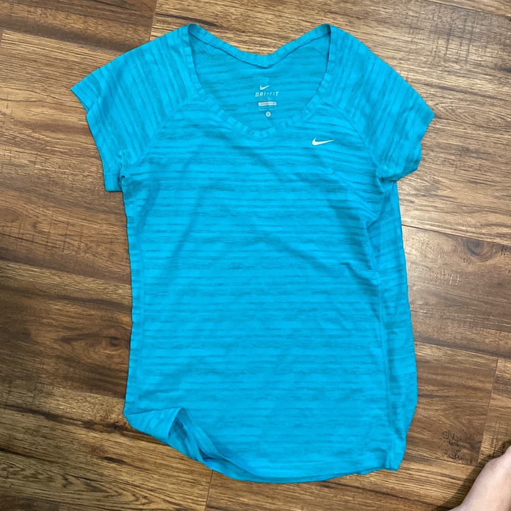 Nike quick dry tshirt